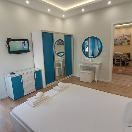 וארנה Апартамент Pink & Blue - 2Bdr With Balcony - Wi-Fi מראה חיצוני תמונה