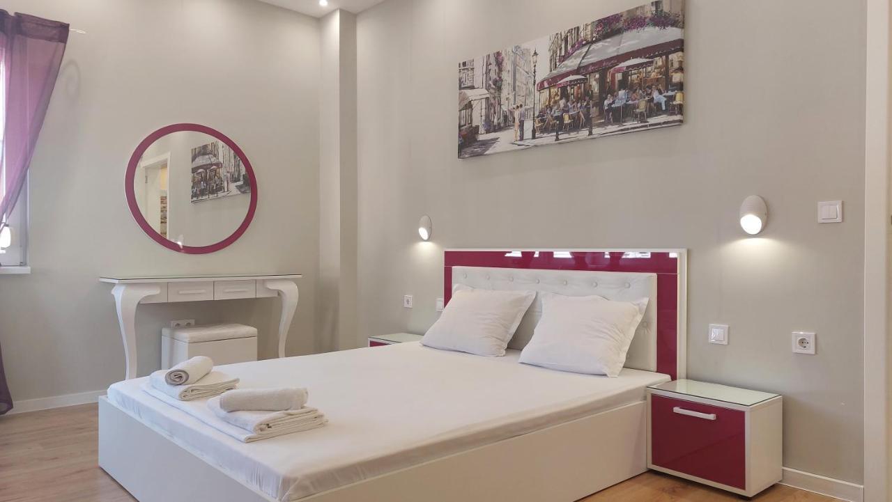 וארנה Апартамент Pink & Blue - 2Bdr With Balcony - Wi-Fi מראה חיצוני תמונה