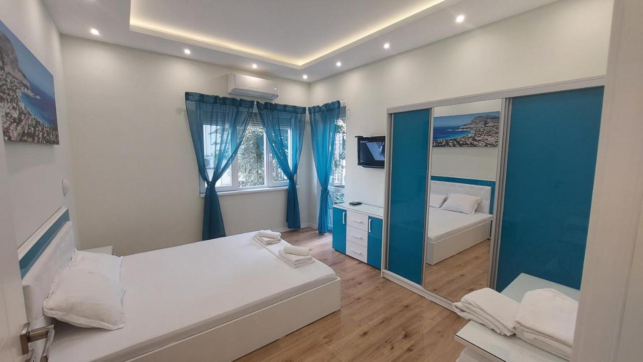 וארנה Апартамент Pink & Blue - 2Bdr With Balcony - Wi-Fi מראה חיצוני תמונה