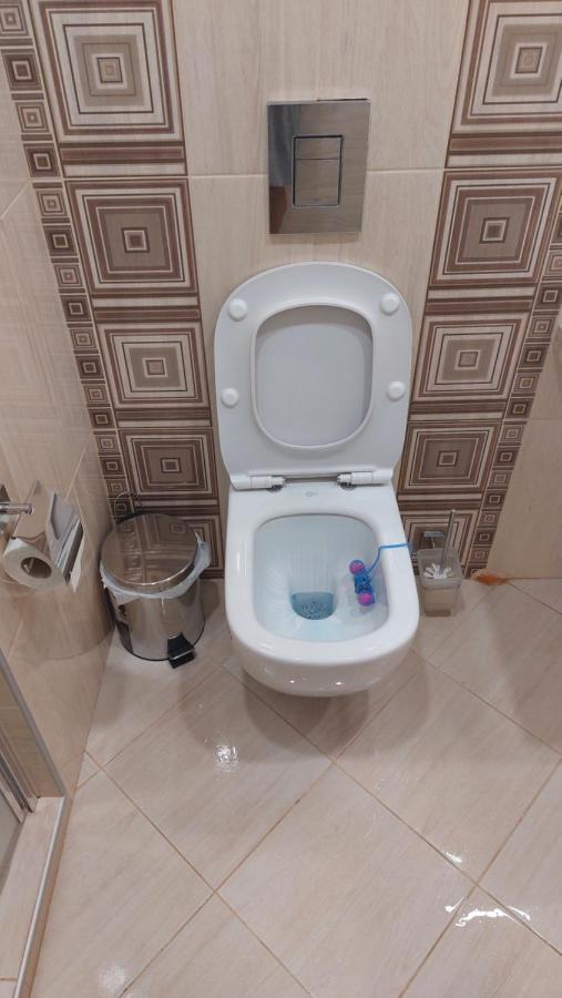 וארנה Апартамент Pink & Blue - 2Bdr With Balcony - Wi-Fi מראה חיצוני תמונה