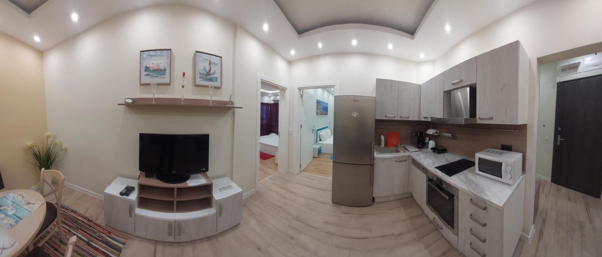 וארנה Апартамент Pink & Blue - 2Bdr With Balcony - Wi-Fi מראה חיצוני תמונה