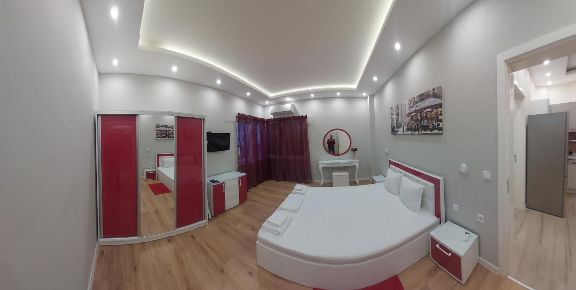 וארנה Апартамент Pink & Blue - 2Bdr With Balcony - Wi-Fi מראה חיצוני תמונה