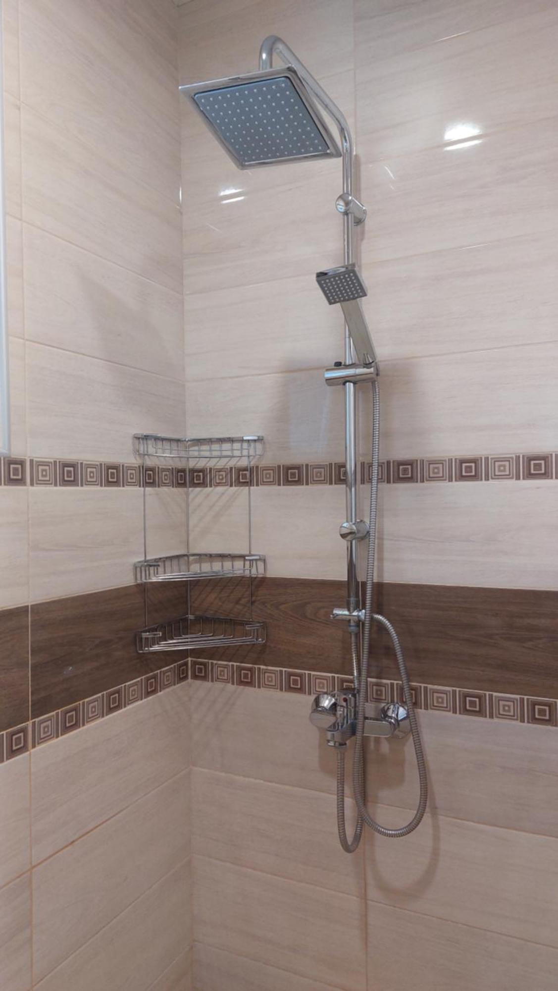 וארנה Апартамент Pink & Blue - 2Bdr With Balcony - Wi-Fi מראה חיצוני תמונה